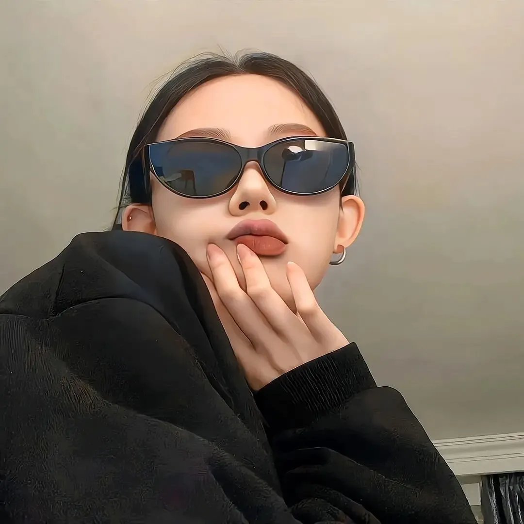 古堡惊眸